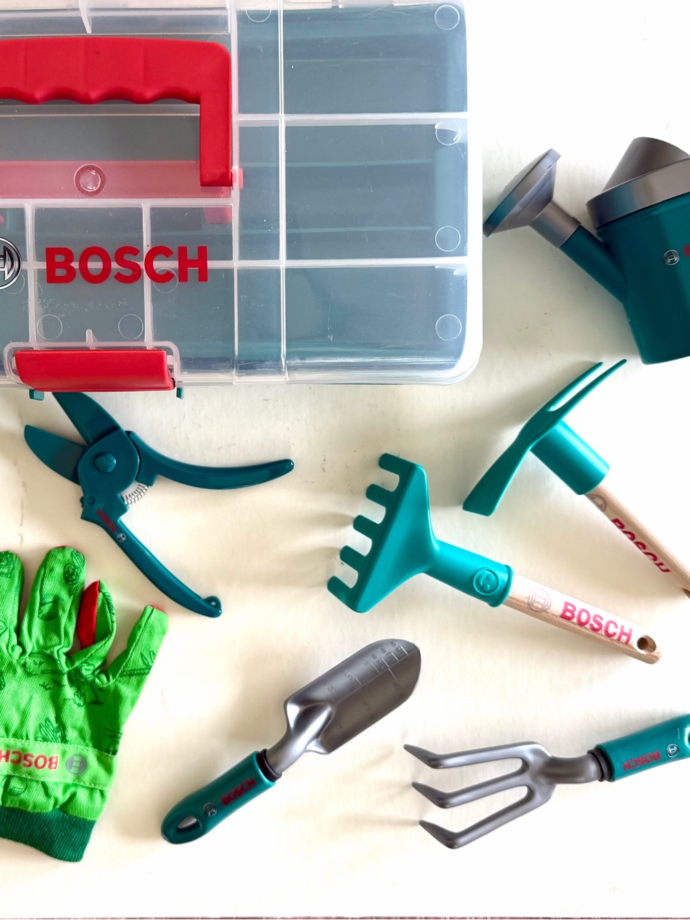 Theo Klein 2791 Bosch Gardener's Box with Accessories Children's Gardening Set